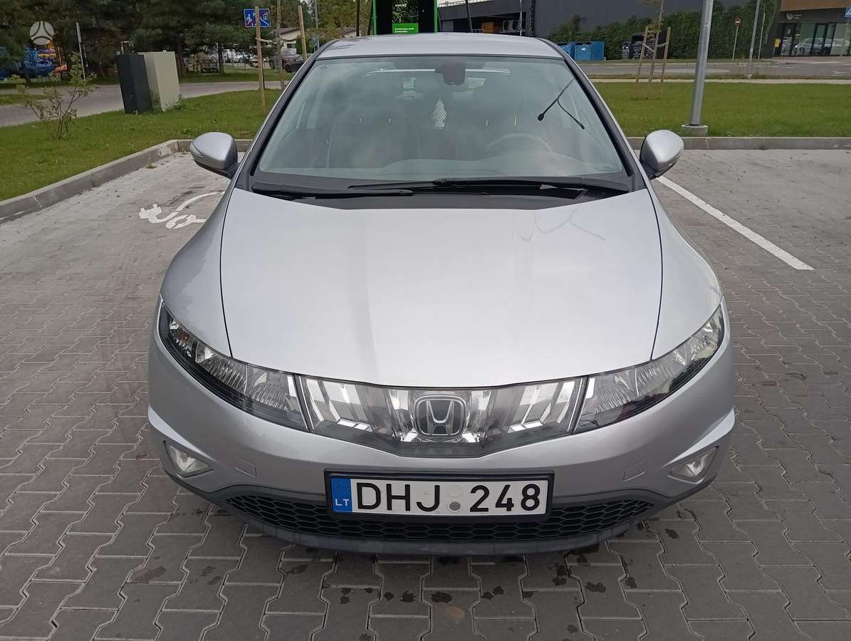 Honda Civic - 4