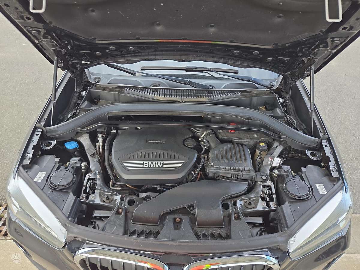 BMW X1 - 8