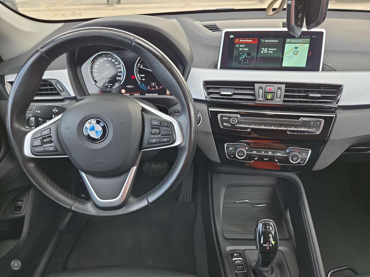 BMW X1 - 9