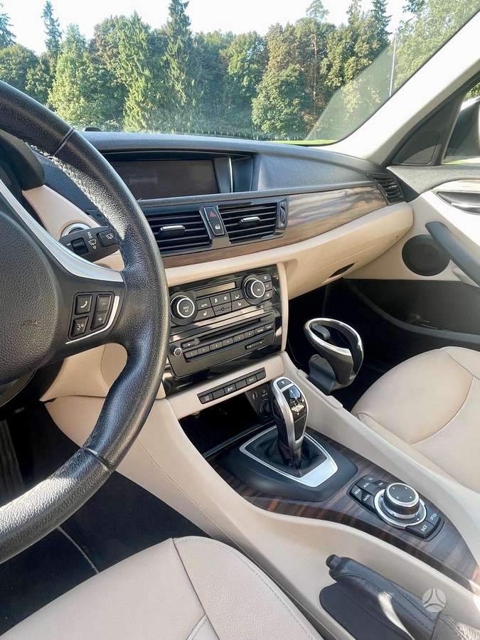 BMW X1 - 12