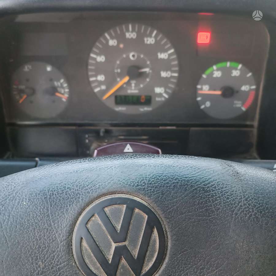 Volkswagen LT - 4