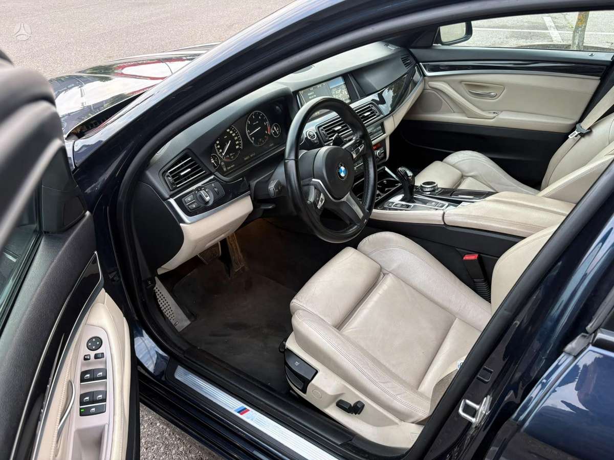 BMW 525, 3.0 l., wagon