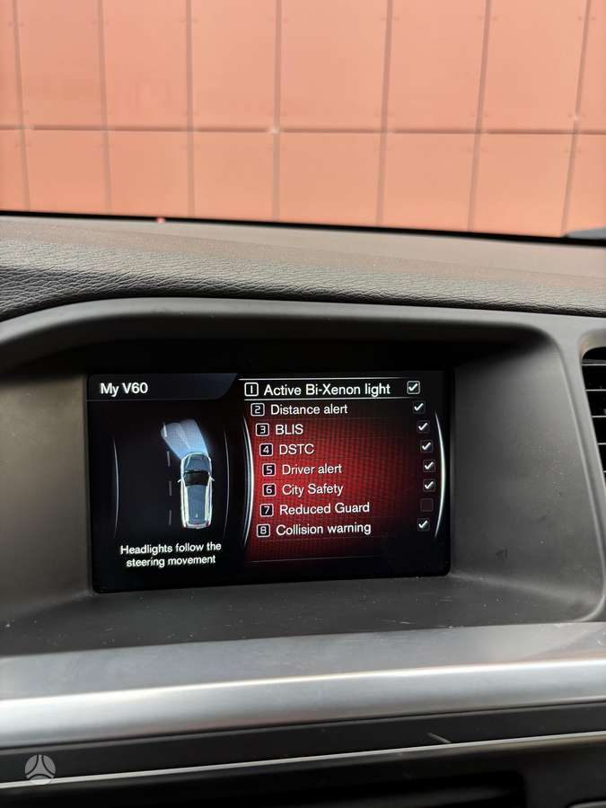 Volvo V60 - 11