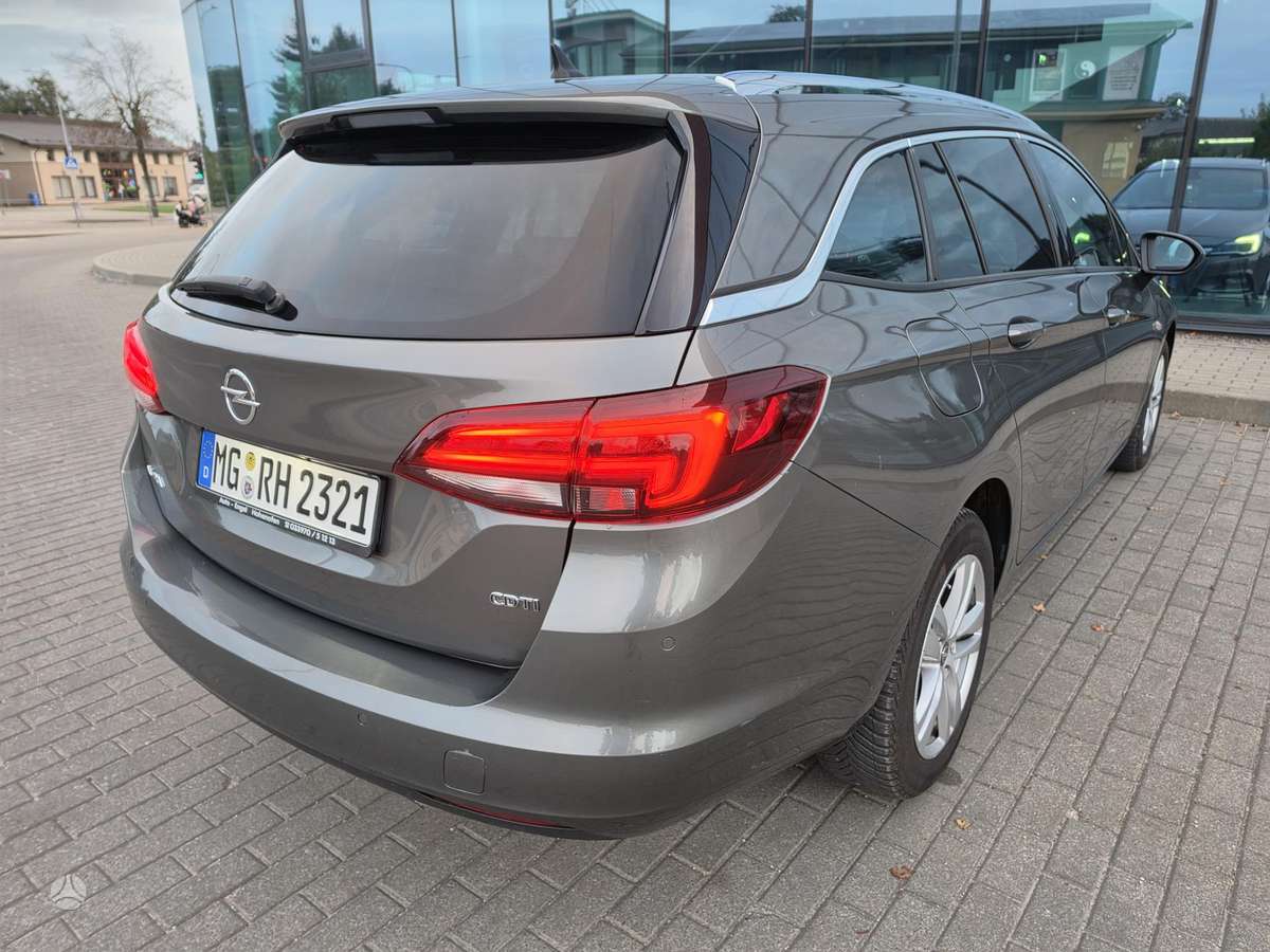 Opel Astra - 8