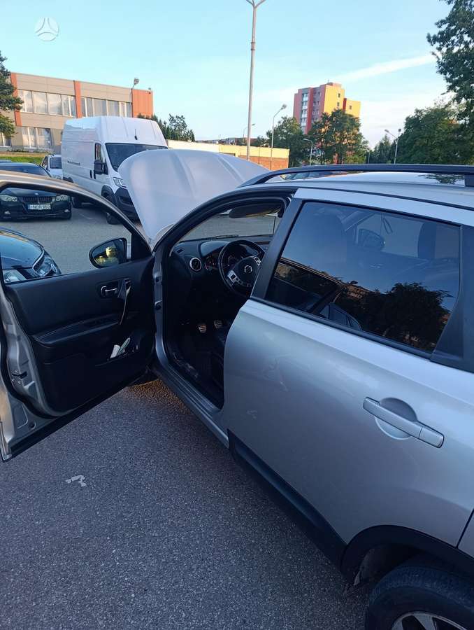 Nissan Qashqai+2 - 7