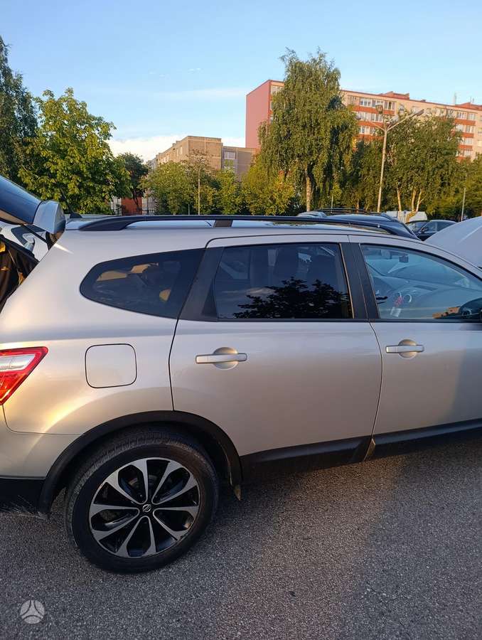 Nissan Qashqai+2 - 8