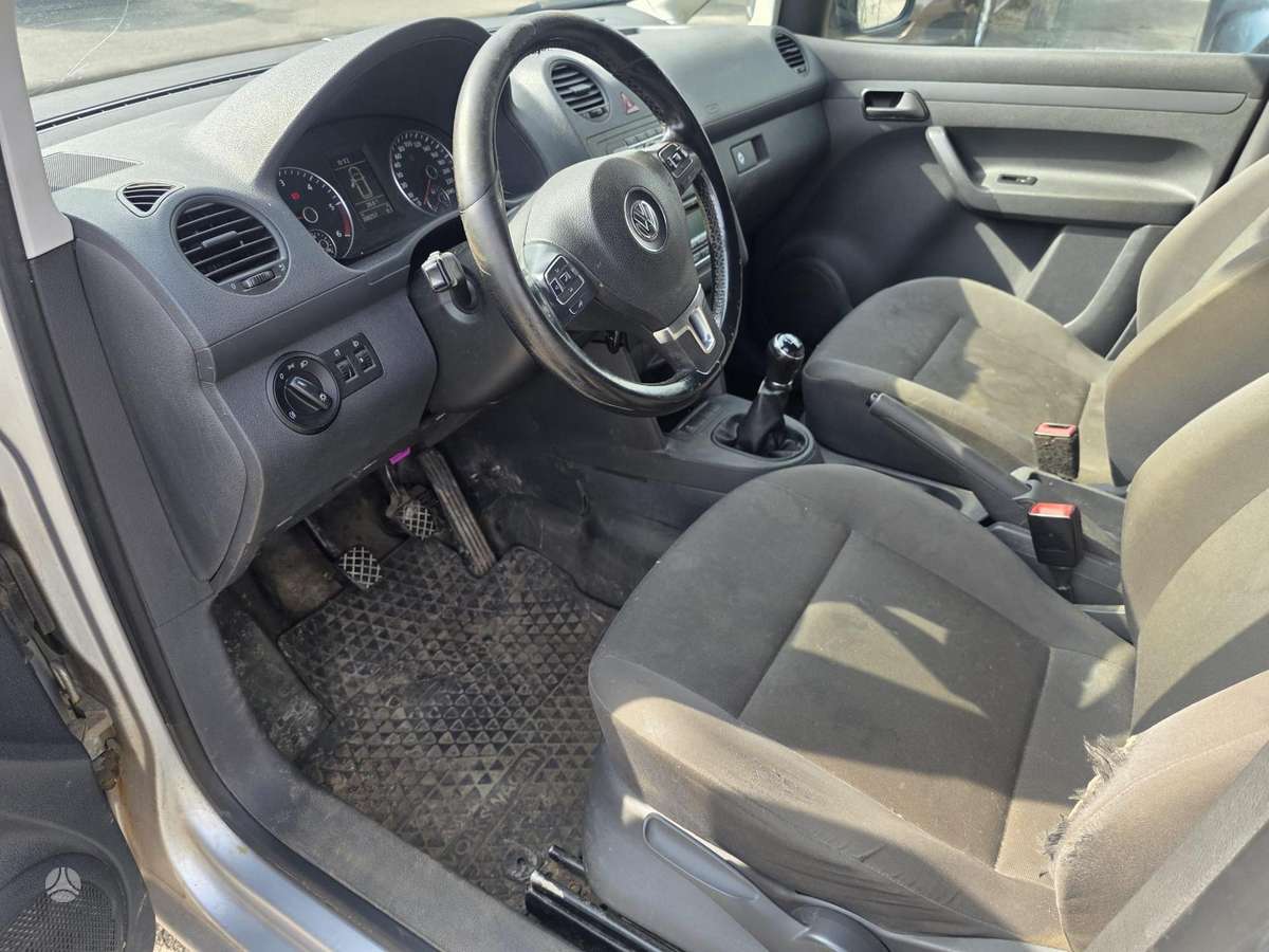 Volkswagen Caddy - 9