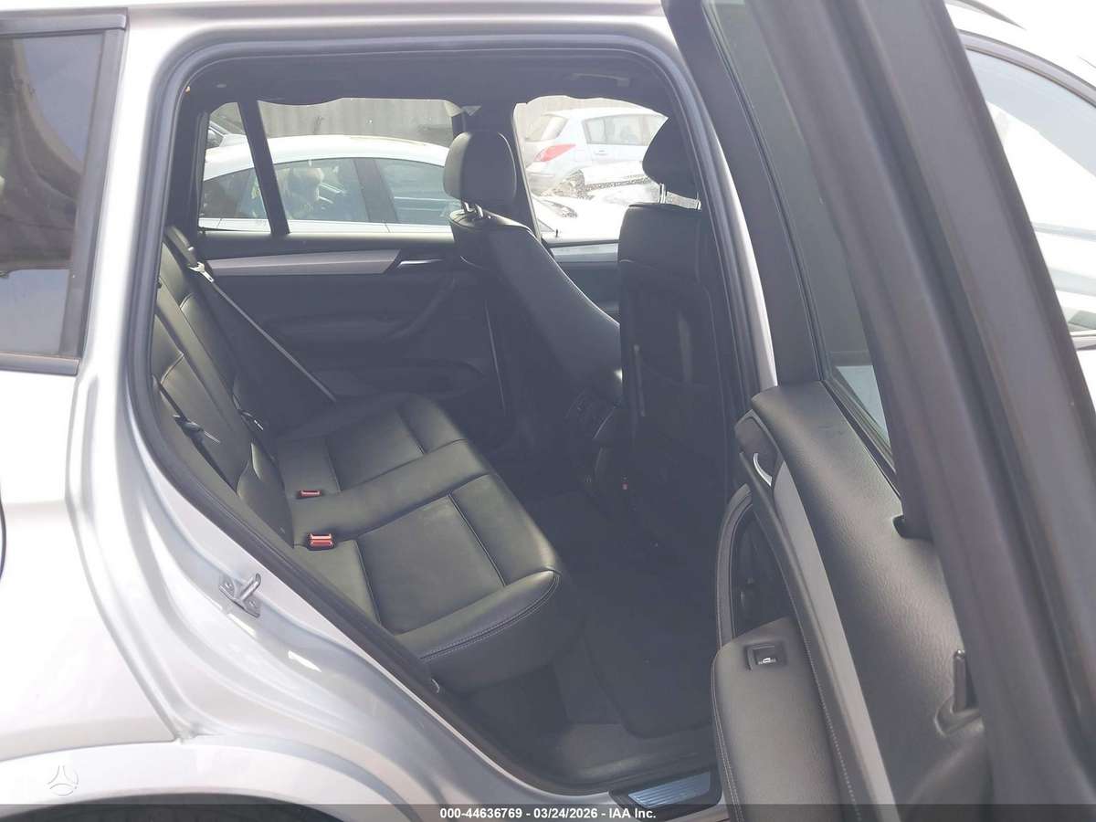 BMW X3, 3.0 l., off-road / crossover
