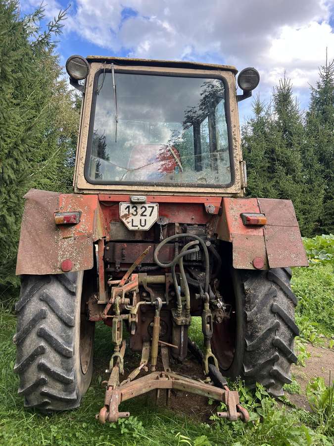 JUMZ 6, tractors