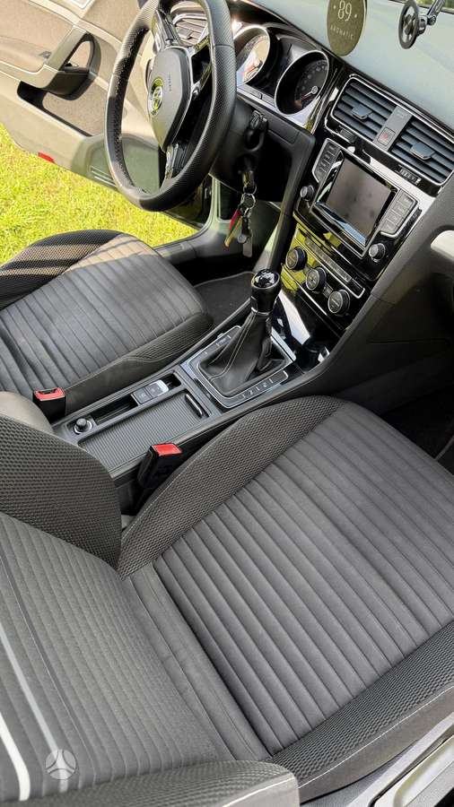 Volkswagen Golf 2014 — photo 16