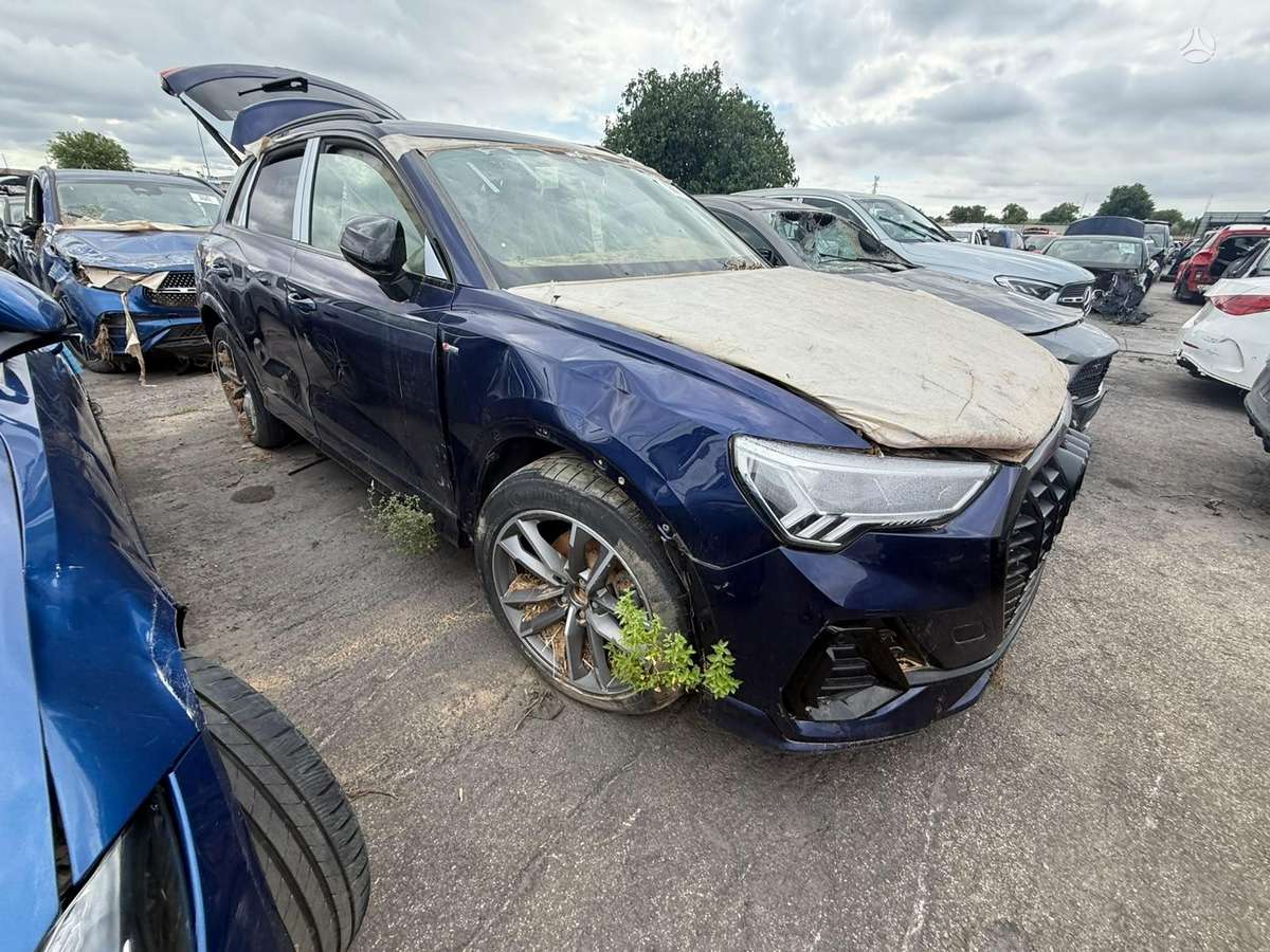 Audi Q3 - 2