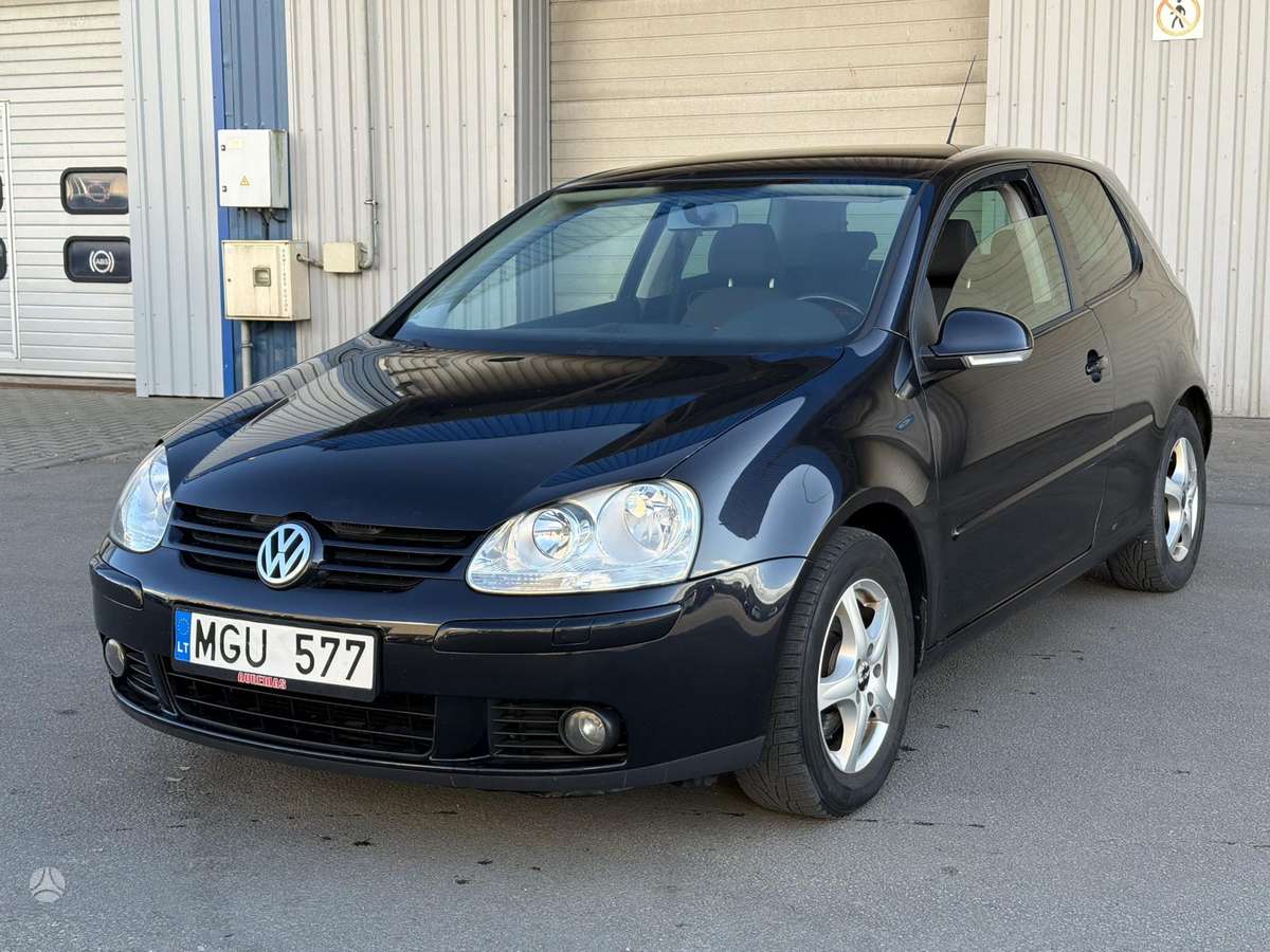 Volkswagen Golf - 3