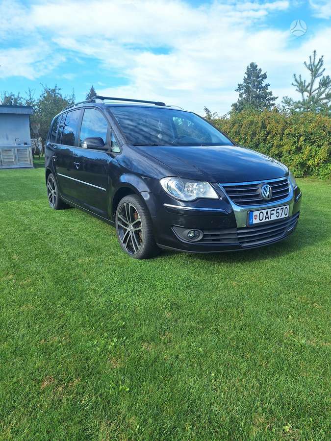 Volkswagen Touran - 7