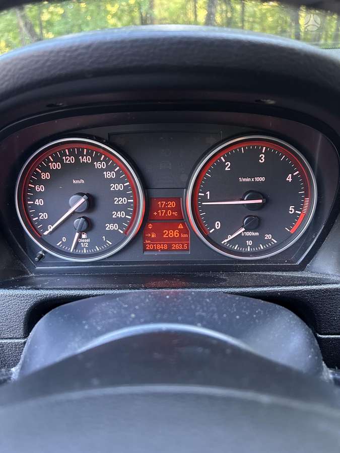 BMW X1 - 11