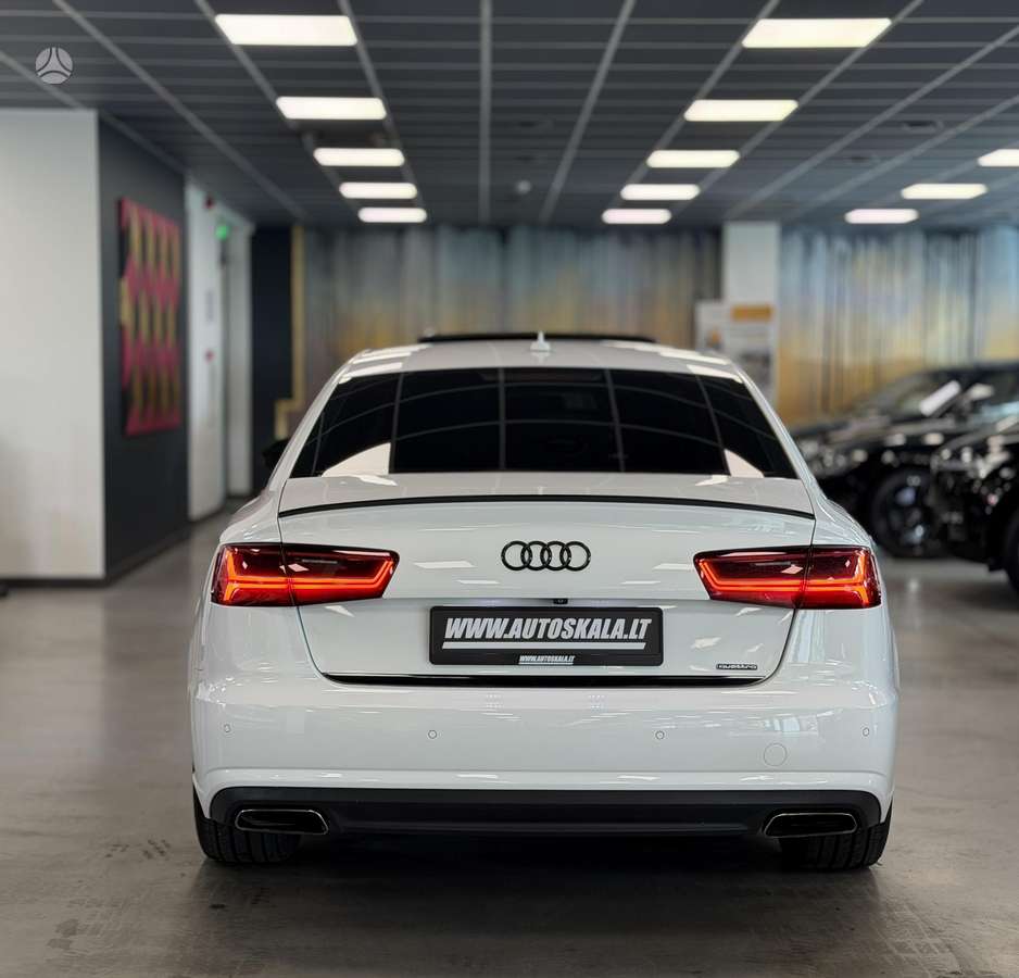 Audi A6 - 4