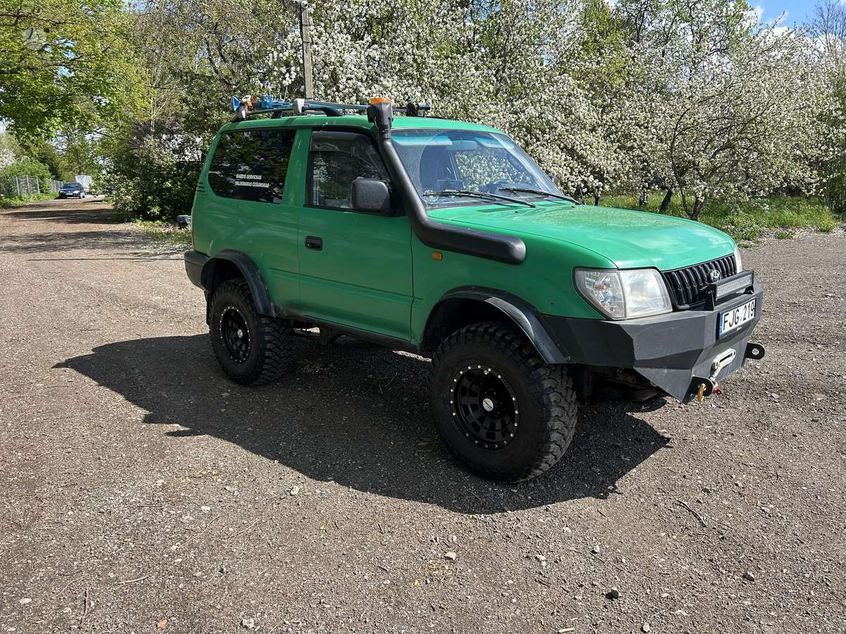 Toyota Land Cruiser - 9