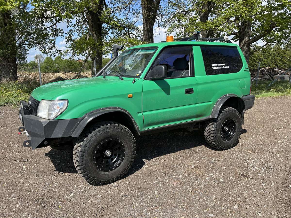 Toyota Land Cruiser - 11