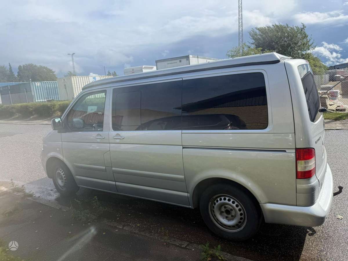 Volkswagen Multivan - 4