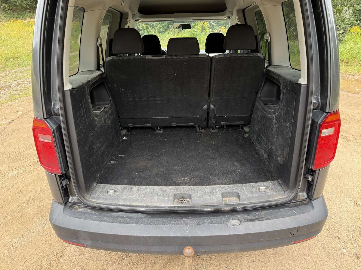 Volkswagen Caddy - 9