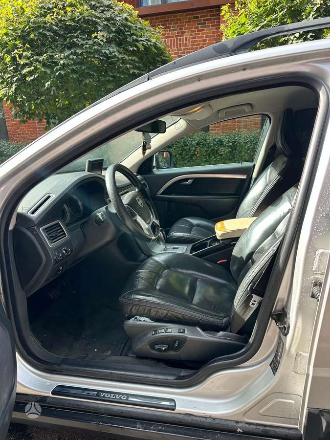 Volvo V70 - 8