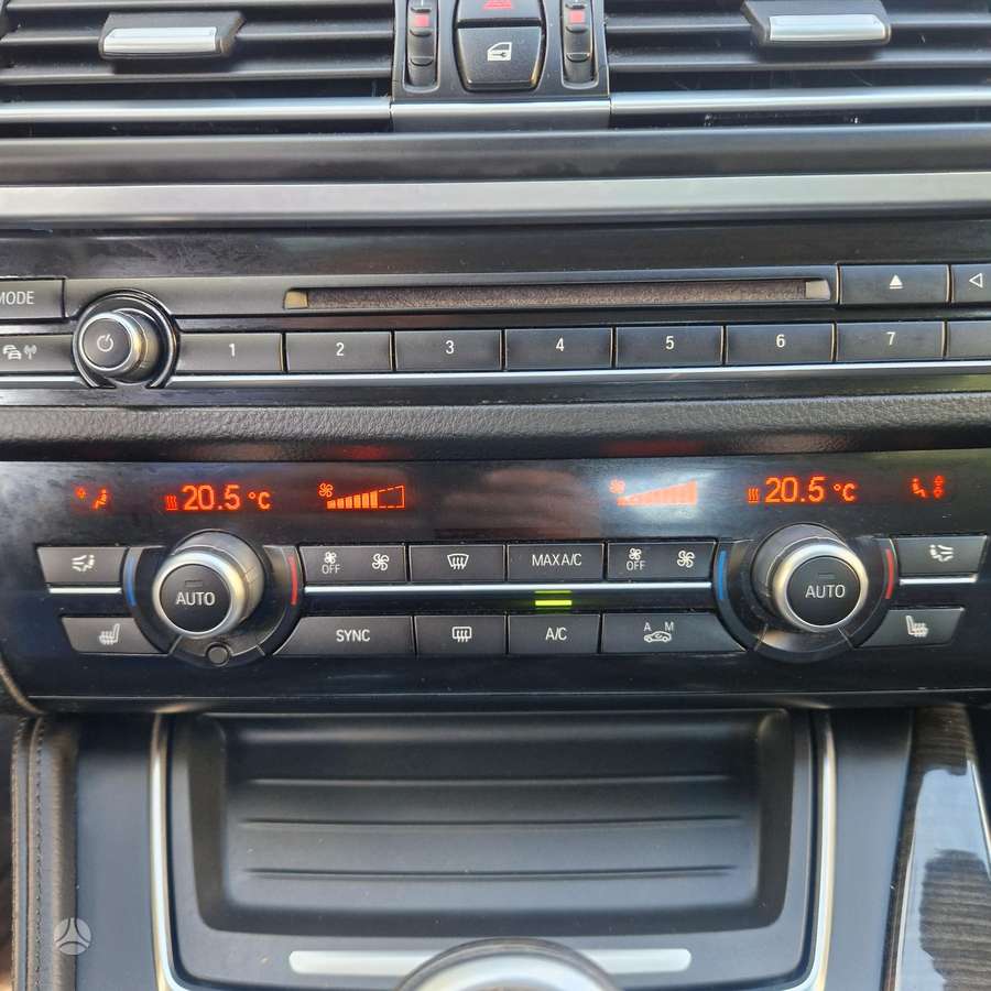 BMW 525, 2.0 l., Седан