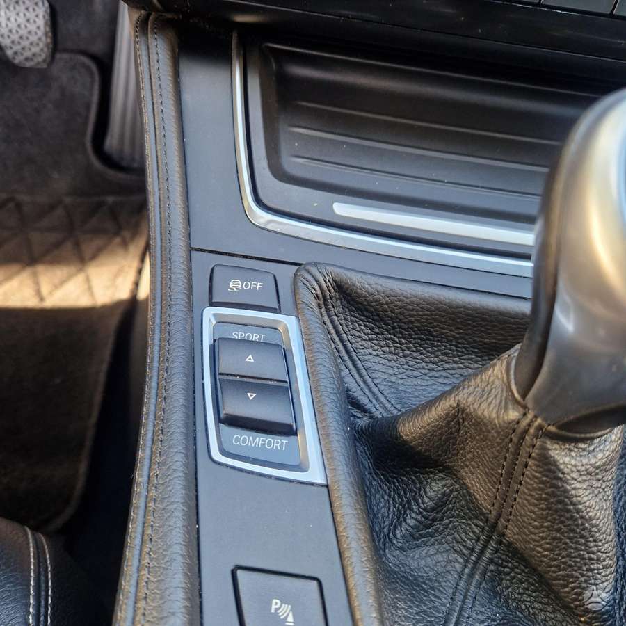 BMW 525, 2.0 l., Седан