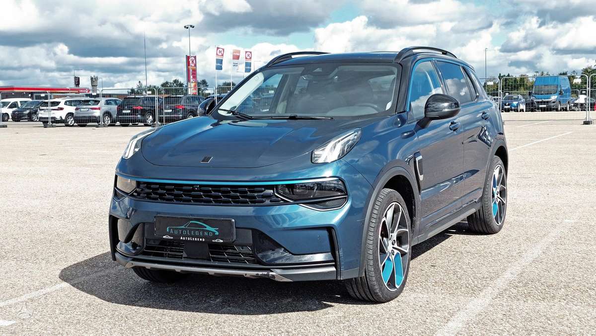 Lynk & Co 01 - 3