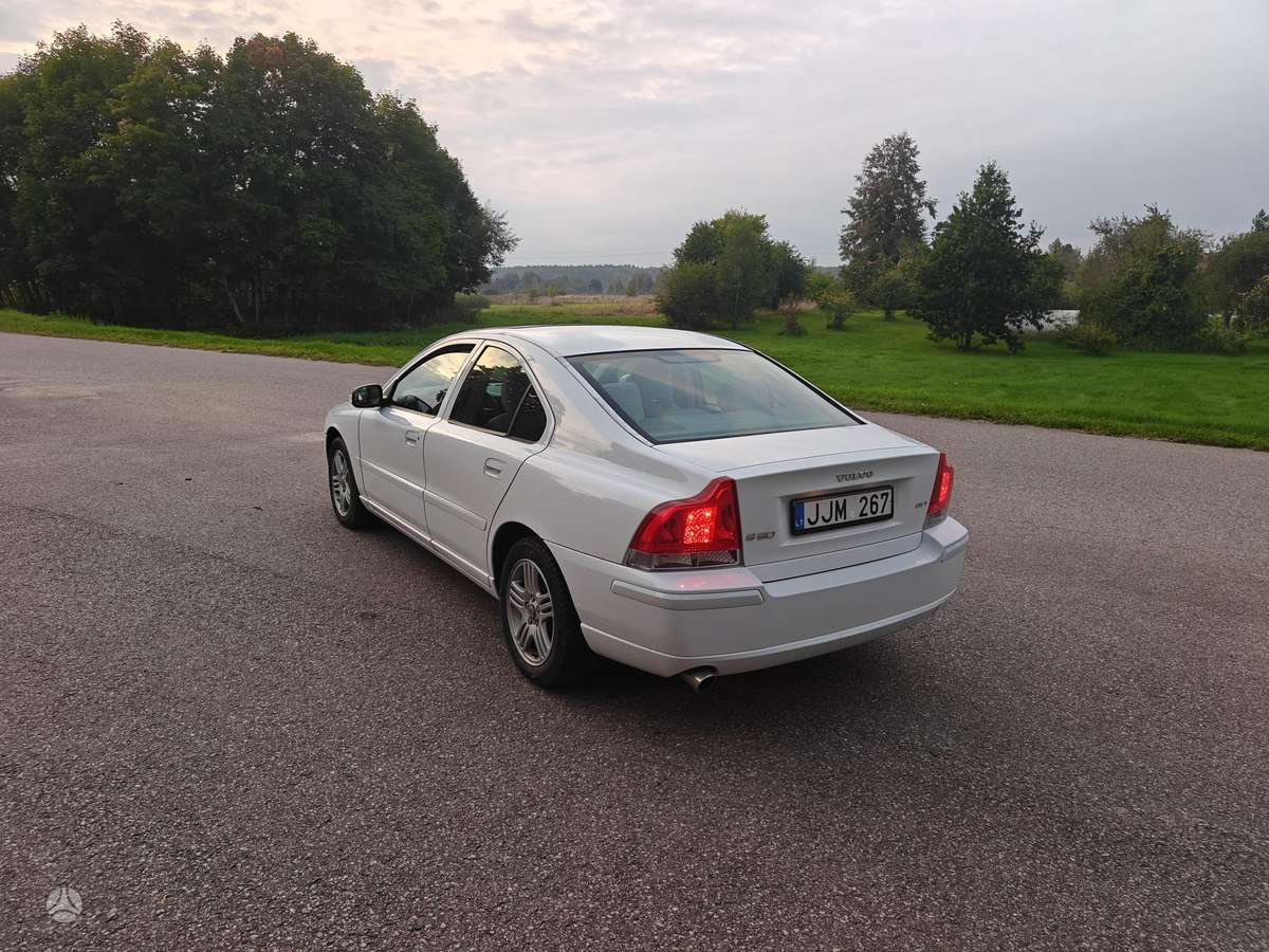 Volvo S60 - 2