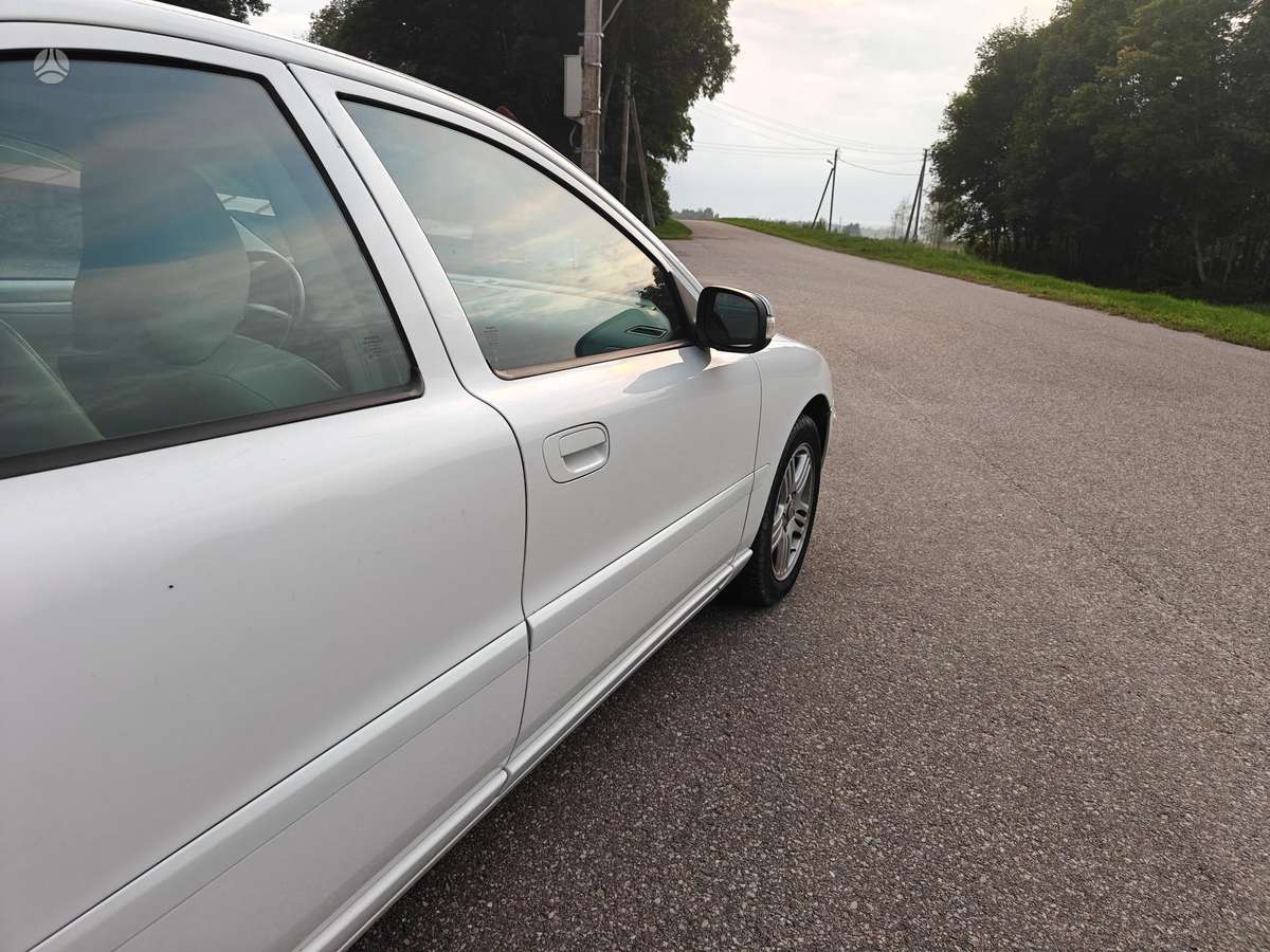 Volvo S60, 2.4 l., Седан