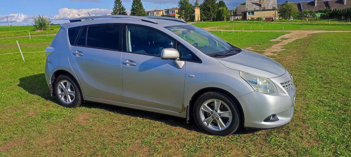 Toyota Verso - 6