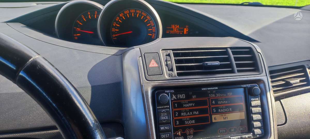 Toyota Verso - 8
