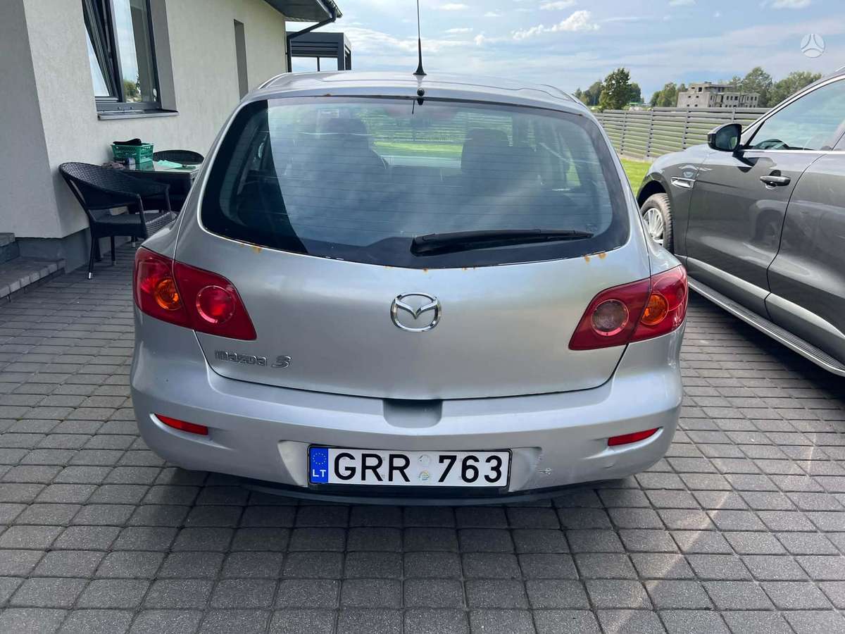 Mazda 3 - 5