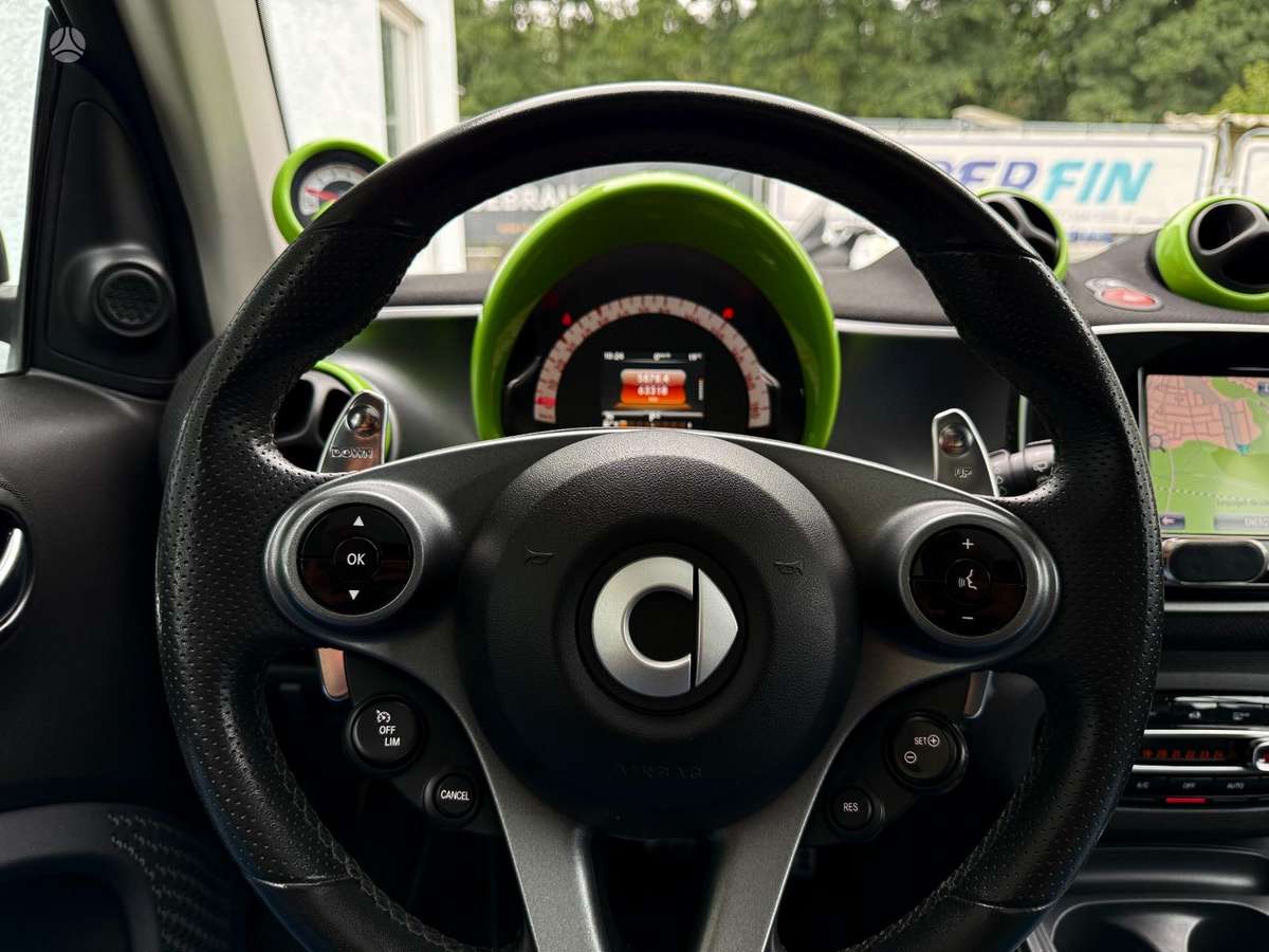 Mercedes-Benz EQS - 4