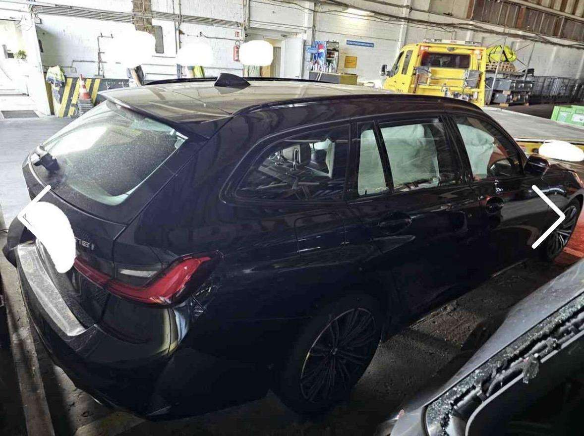 BMW 318 - 3