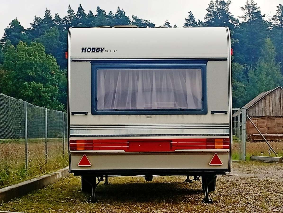 Hobby De Luxe 460, кемперы