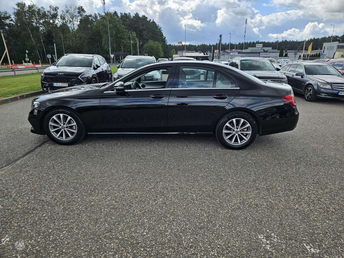 Mercedes-Benz E250 - 2