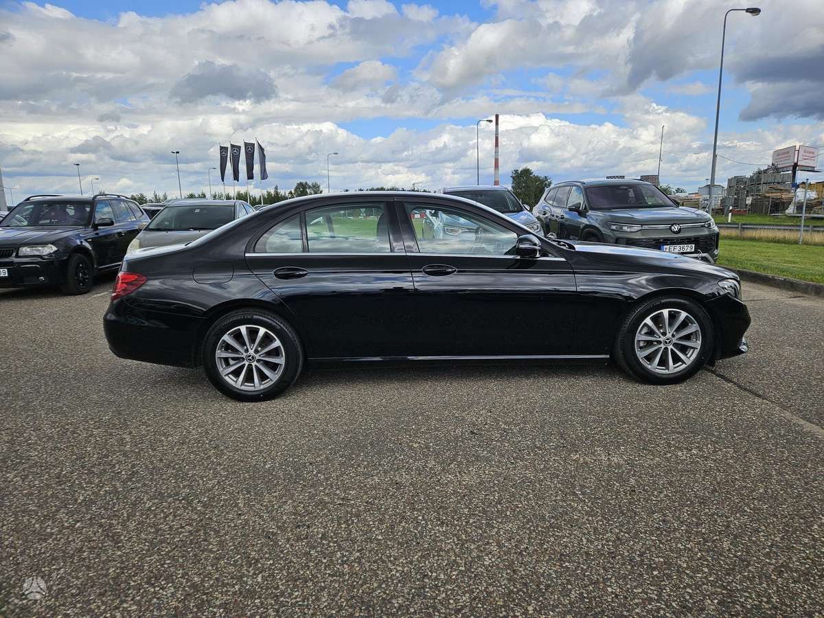 Mercedes-Benz E250 - 6