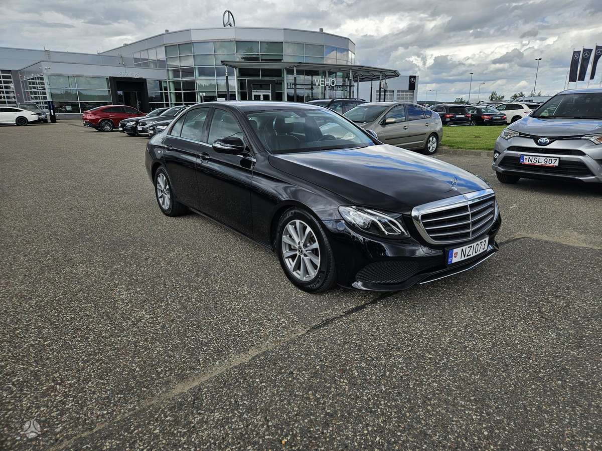 Mercedes-Benz E250 - 8