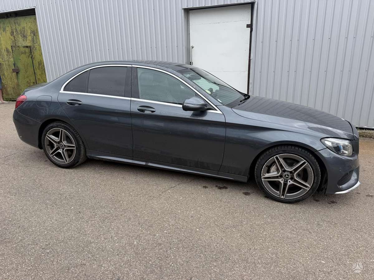 Mercedes-Benz C220 - 4