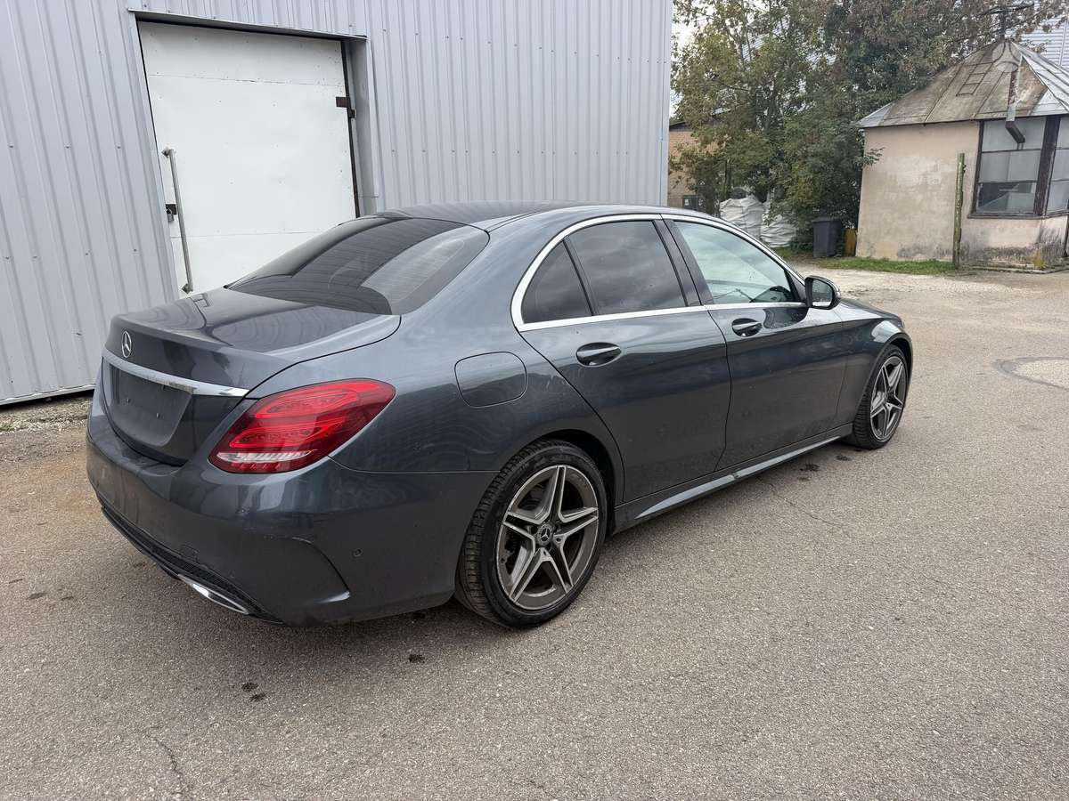 Mercedes-Benz C220 - 7