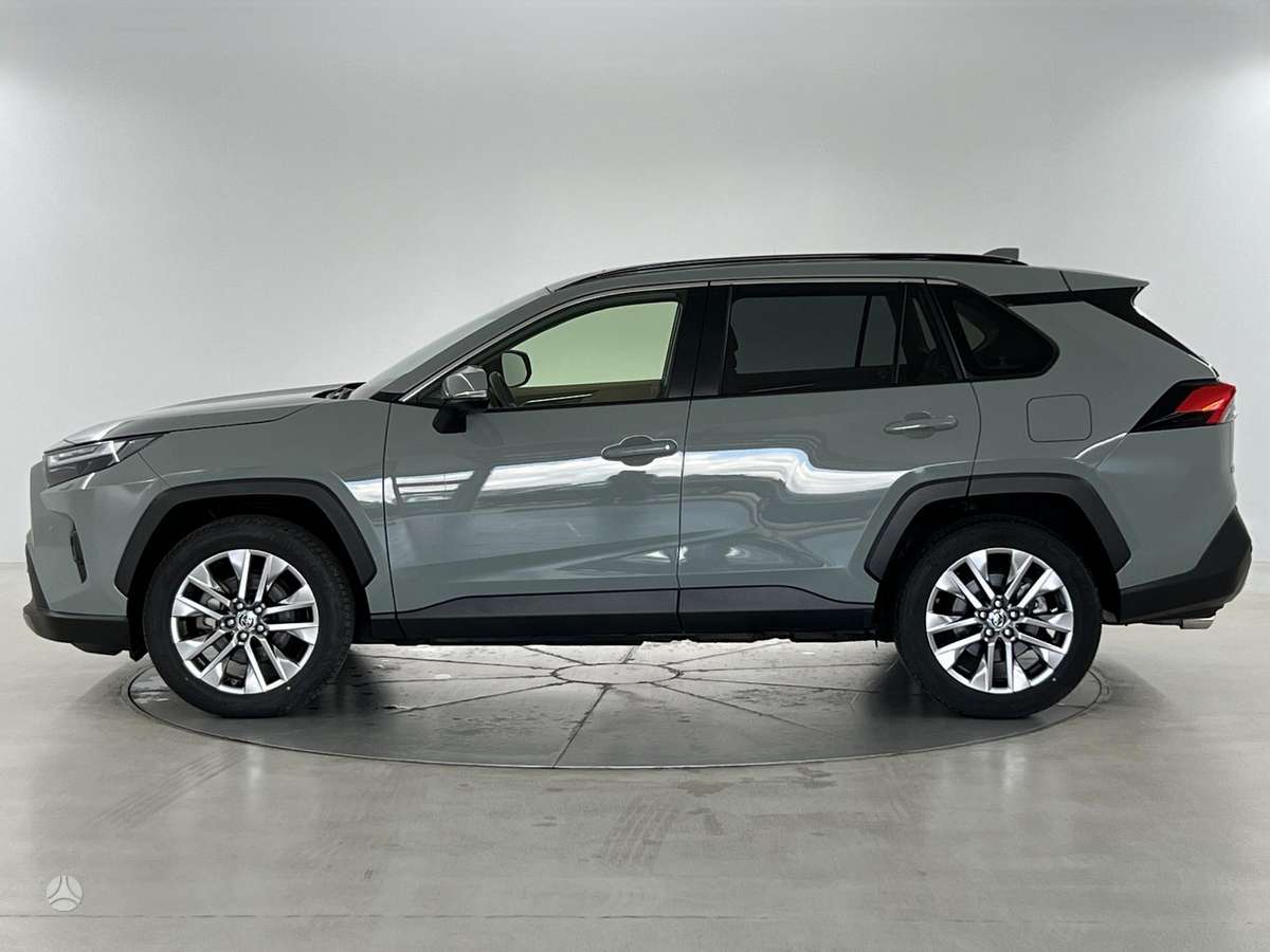 Toyota RAV4 - 3