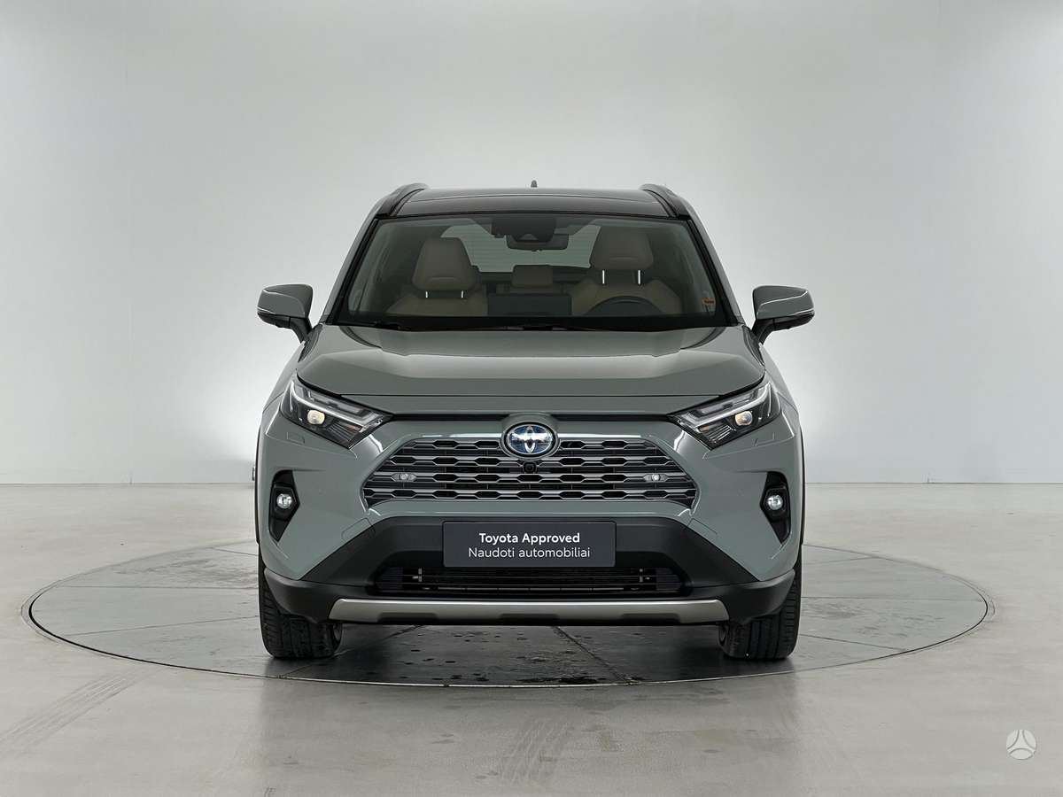 Toyota RAV4 - 5