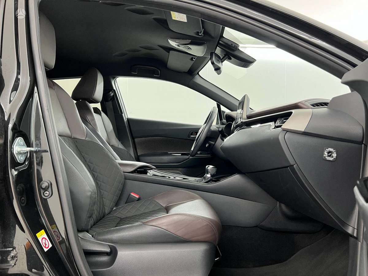 Toyota C-HR - 6