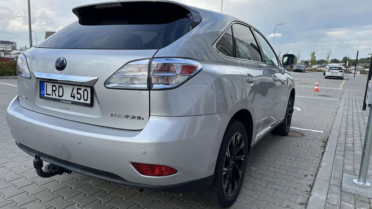 Lexus RX 450h - 9
