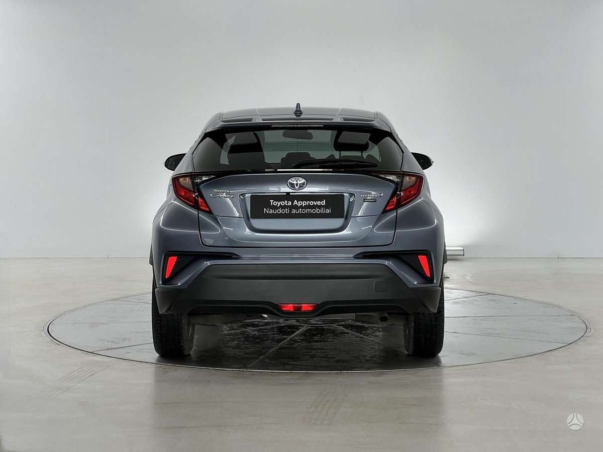 Toyota C-HR - 4