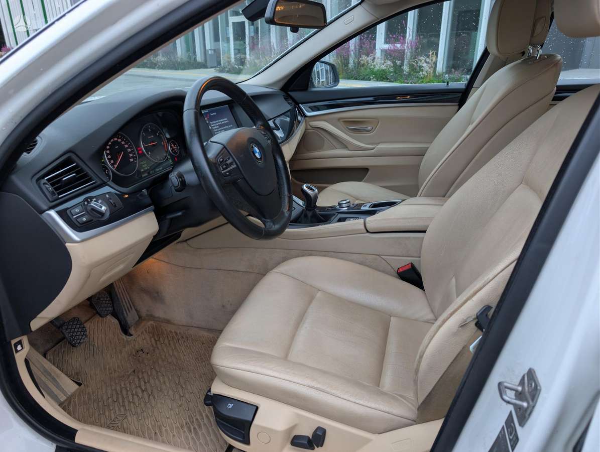 BMW 520 - 11