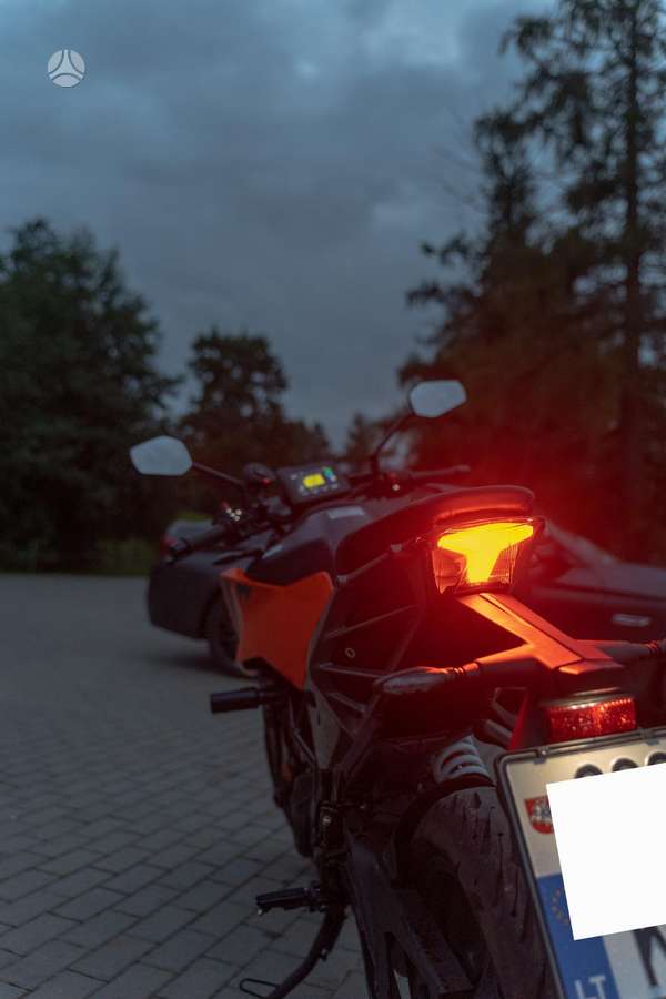 KTM Duke 125cc, street / classic
