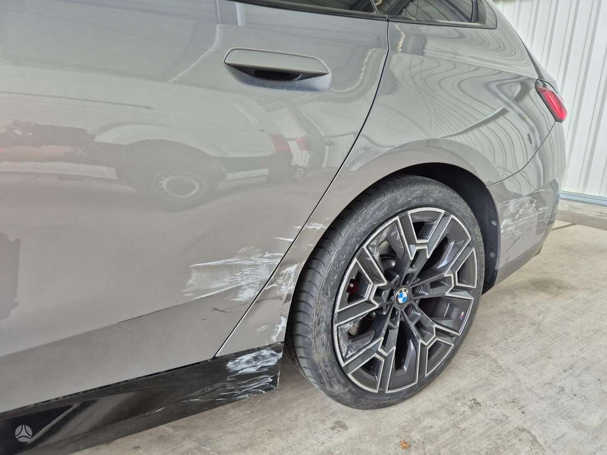 BMW 540 - 7