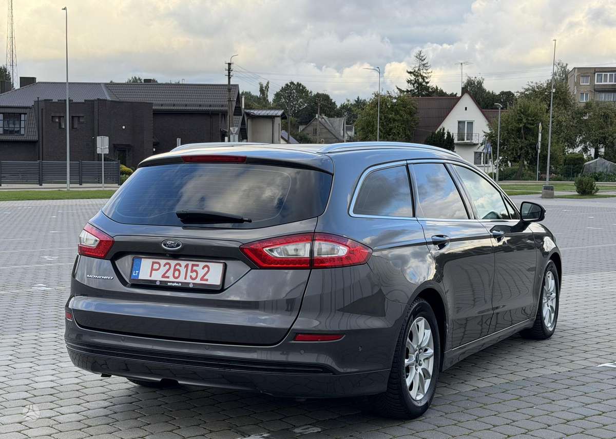 Ford Mondeo - 9