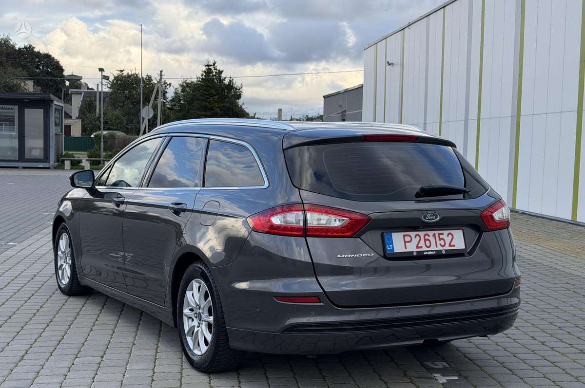 Ford Mondeo - 10
